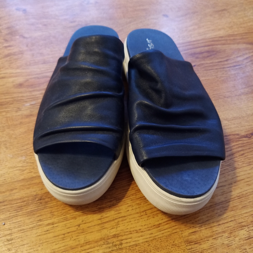 J/Slides platform sandals NWOB